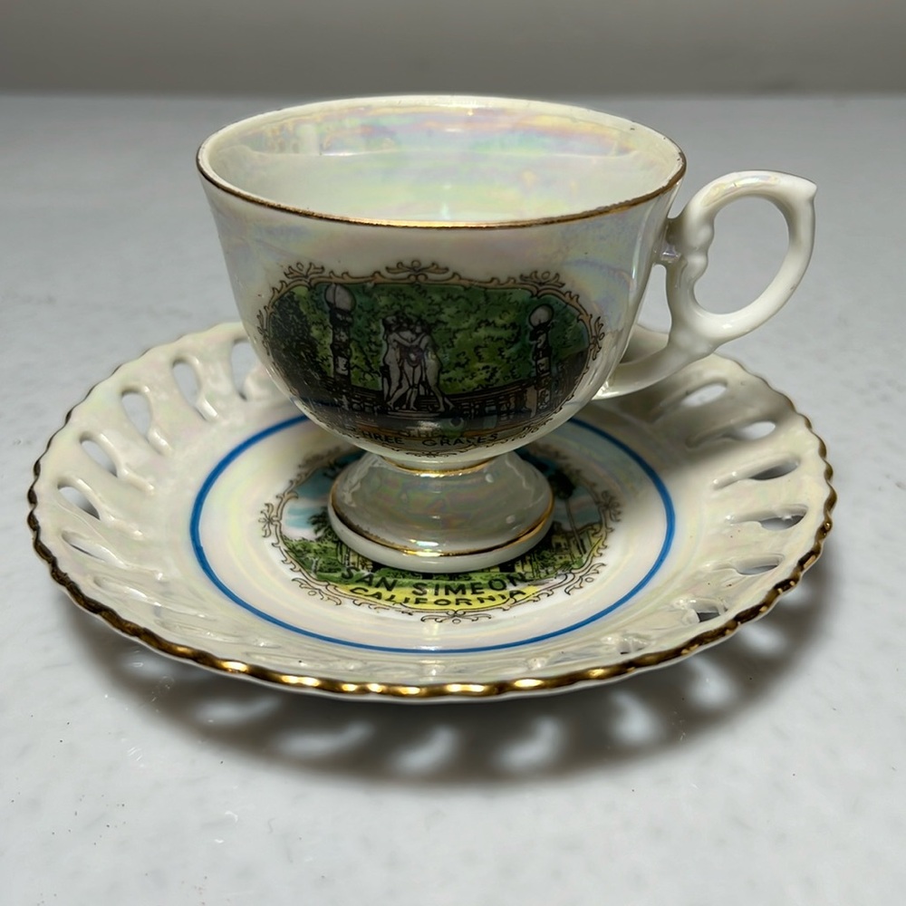 Vintage 70's Hearst Castle Pedestal Tea Cup & Saucer Set Gold Trim Made Japan